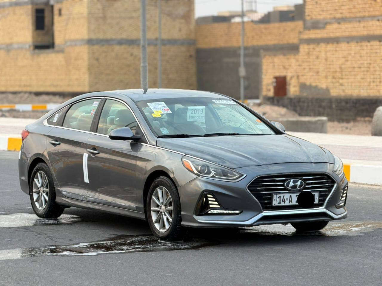 مكلف بالنشر للبيع والمراوس
سوناتا 2019 حره تحويل مباشر رقم بصره الدولي وارد امريكي بيها بنيد مبدل وجاملغ صبغ صور الحادث مرفق بالمنشور 
#مواصفات_السياره
شاشه كبيره
كاميرا دواره
ماشيه 88 الف حقيقي
مكينه 2.400 GDi
لايت لد امامي خلفي
ثلاث انظمه قياده
ويل كروم اصلي
كشنات جلد
حاجب لايت
وباقي مواصفات المعروفه
السياره جديده وجاهزه
كير محرك تبريد تخم تاير
#مكان_السياره_الناصريه
السعر 128 وبيها مجال
بيع ومراوس انتصل وبخدمتك
***********
