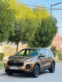 سبورتج 2017 محرك 2400 gdi  ماشية 78الف تبريد قطعتين  فور ويل  كاميرا د...