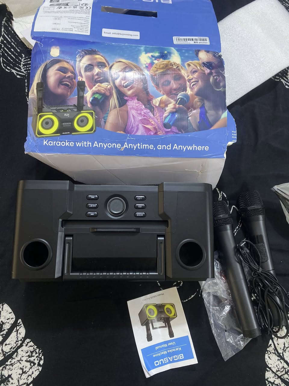 سماعه صوتها كلش قوي ووياها مايك عدد ٢ 
تفيد المعلمات يهلهلن بيهن من ينطون عطله 
💃🏼💃🏼


**إذا كنت صاحب هذا الإعلان وتريد حذفه لأي سبب، رجاءا أرسل رسالة إلى الدعم الفني**