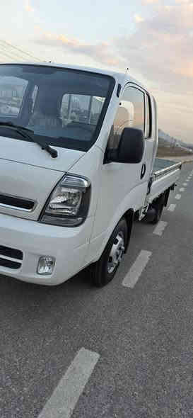 كيا 4000  موديل 2025 ماشي 5 ألف رقم دهوك بسمي شرت تحويل سعر  215.      ***********//***********
