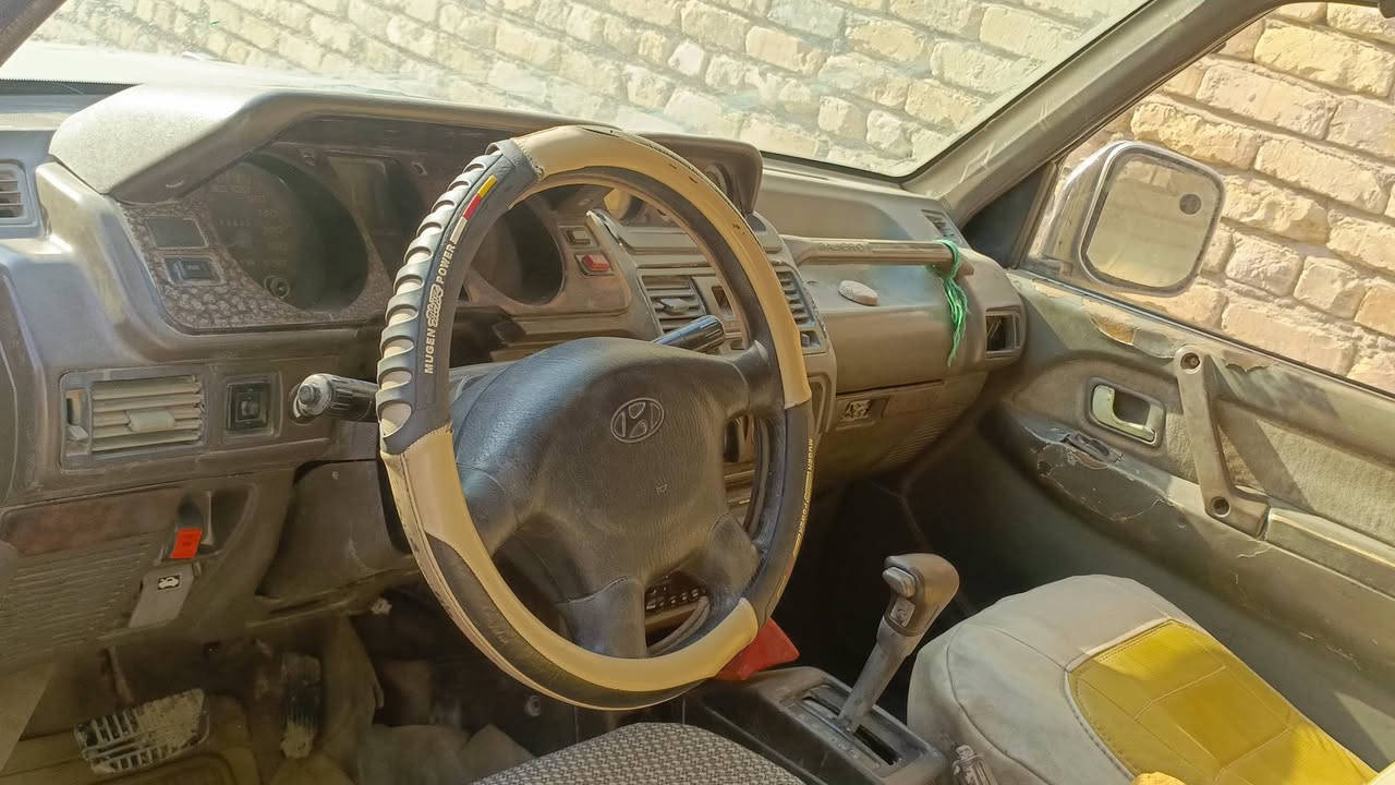 سلام عليكم عندي  سياره  باجيرو كاز رقم  بصرو انكايزي محرك  كيراو تماتيك جديد صار  يومين   مكان بغداد   تحويل مباشر   سعر ة  35 تخم تاير رقم الهاتف   ***********
