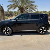 كيا صول • ٢٠٢٣ • جي تي لاين