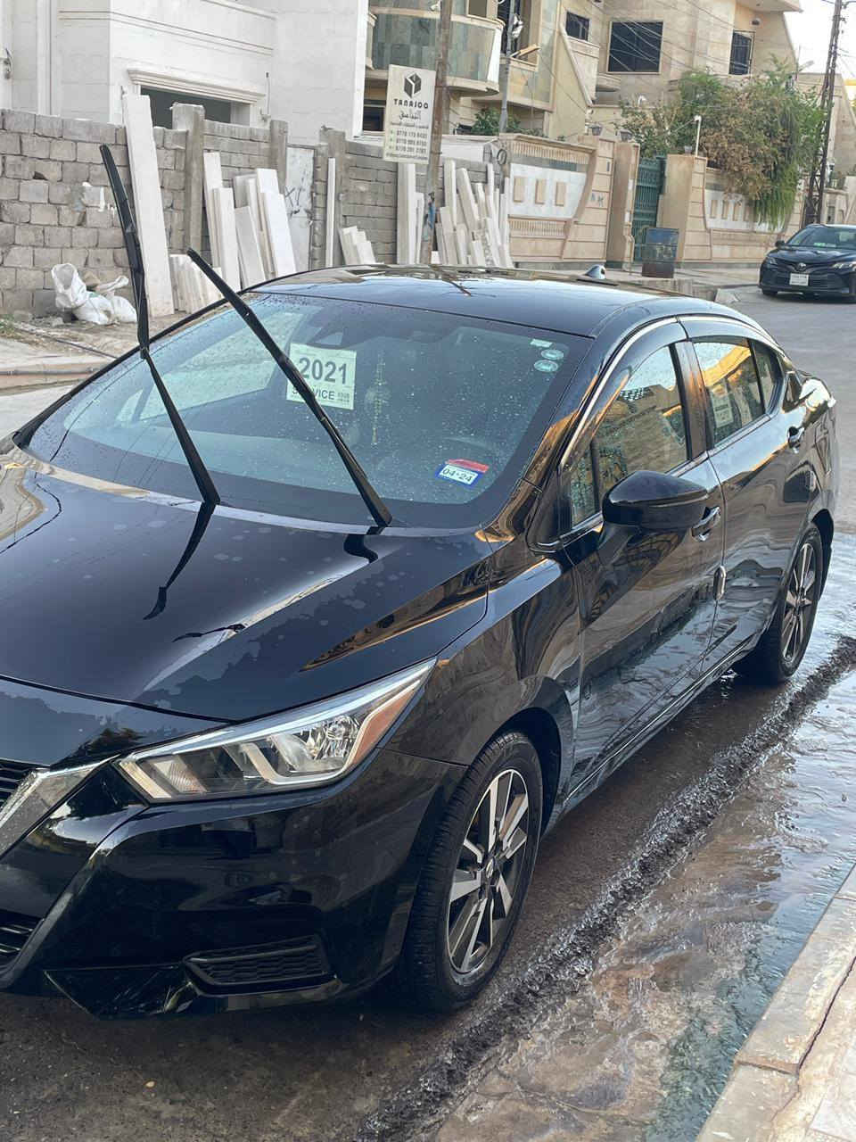 نيسان فيرسا شكل المكسيكي الحديث
موديل 2021 
مواصفات sv
 داخل لونين 
مسار طريق 
حساس امامي وخلفي
حساسات جوانب 
ماشيا 43 ميل 
الضرر باب السائق والخلفي مبدل اصلي من امريكا بدون صبغ 
دوسا مصلحا من امريكا  
السعر 123$ وبيها مجال 

للتواصل  ***********
