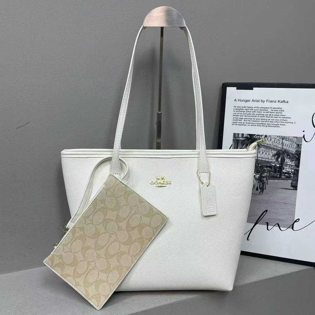 Coach حجم كبير ماستر داخل بوكس حقيبة  🔥
سعر القطعه ٢٥ الف فقط


**إذا كنت صاحب هذا الإعلان وتريد حذفه لأي سبب، رجاءا أرسل رسالة إلى الدعم الفني**