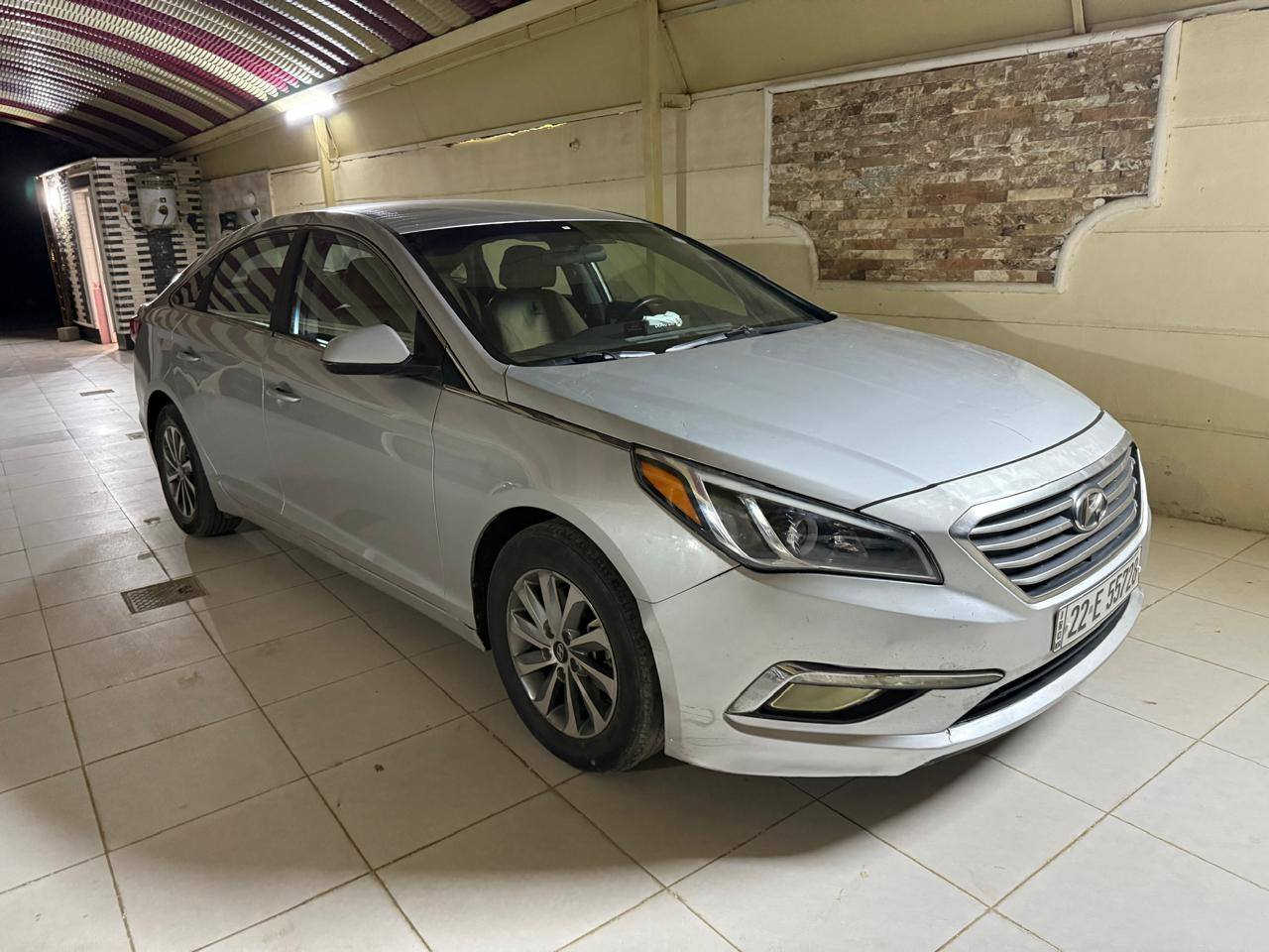 السلام عليكم للبيع سوناته موديل ٢٠١٧ امريكي صبغ صفحة بدون داخل مكان السياره الضلوعية للإستفسار 
***********
