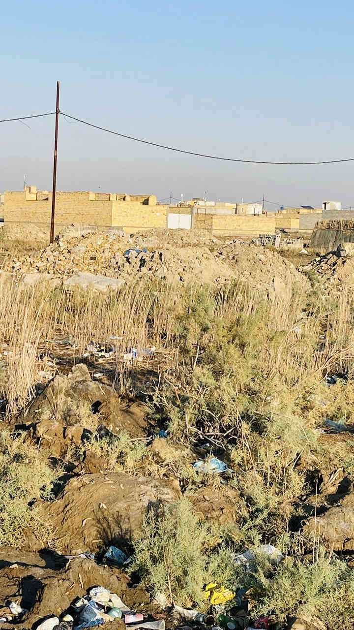 قطعه زراعي للبيع
المساحه ٢٠٠م 

شارع سيد وحيد تبليط 

مسافه ٤٠ متر عن تبليط نازل 

كافه لخدمات كهرباء وماي وتبليط 

السعر جدا مناسب ٩ وبيه مجال للشراي 

لاستفسار والتواصل خاص او على رقم ***********

ابو امير
