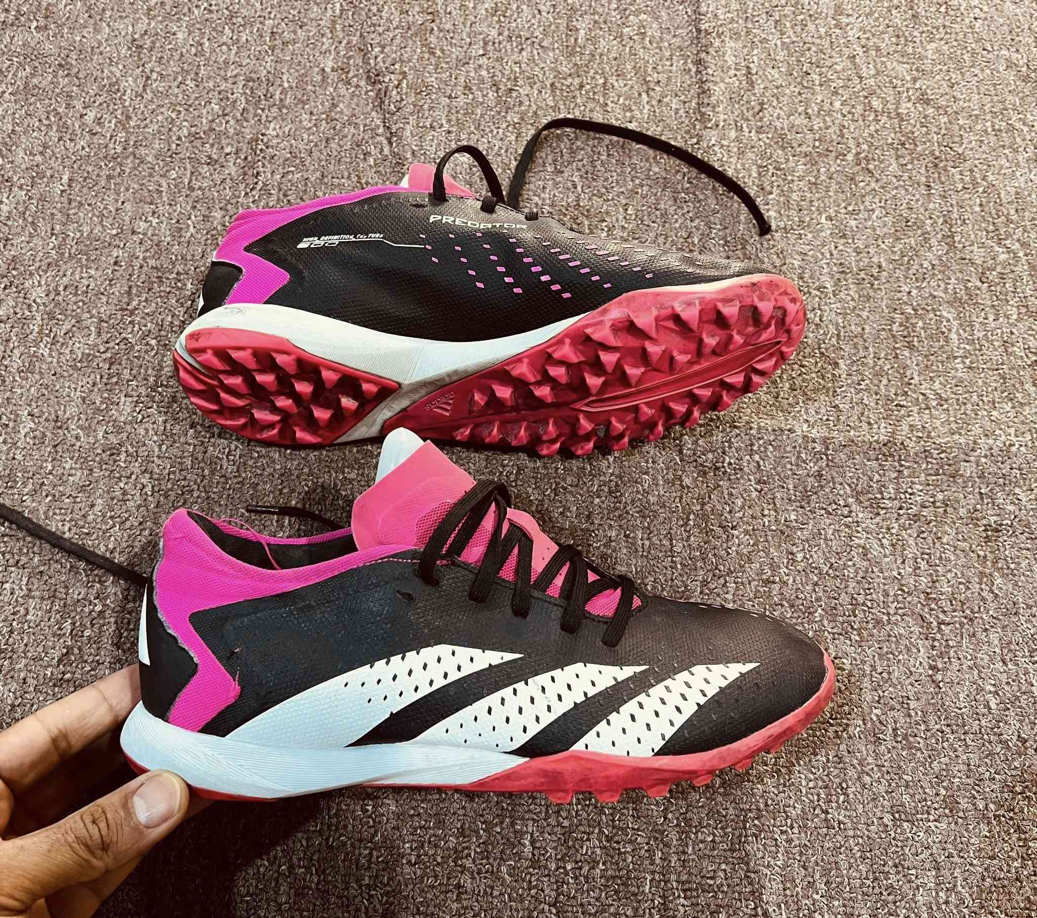 تحفه شرط
اصلي باله 
قياس 40 ونص 
نضافه1/1 
اولئ شرط 
فوول طبي 
سعر خاص 
توصيل موجود 
واتساب متوفر 
***********
