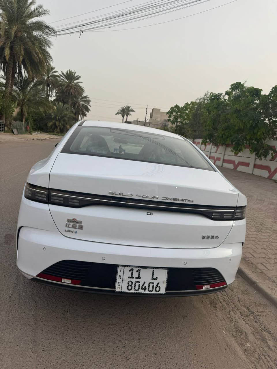 السلام عليكم byd ديستروير 2025 للبيع ماشية 30 الف رقم بغداد بيه طخة بلبنيد وجاملغ بعده على حطته ترجع بارد مكان السيارة بغداد العامرية السعر 18800 وبيه مجال *********** بغداد, العراق
