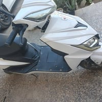 سكنس 2025 • ٧٠ كم/س • بطارية ساعة ونص