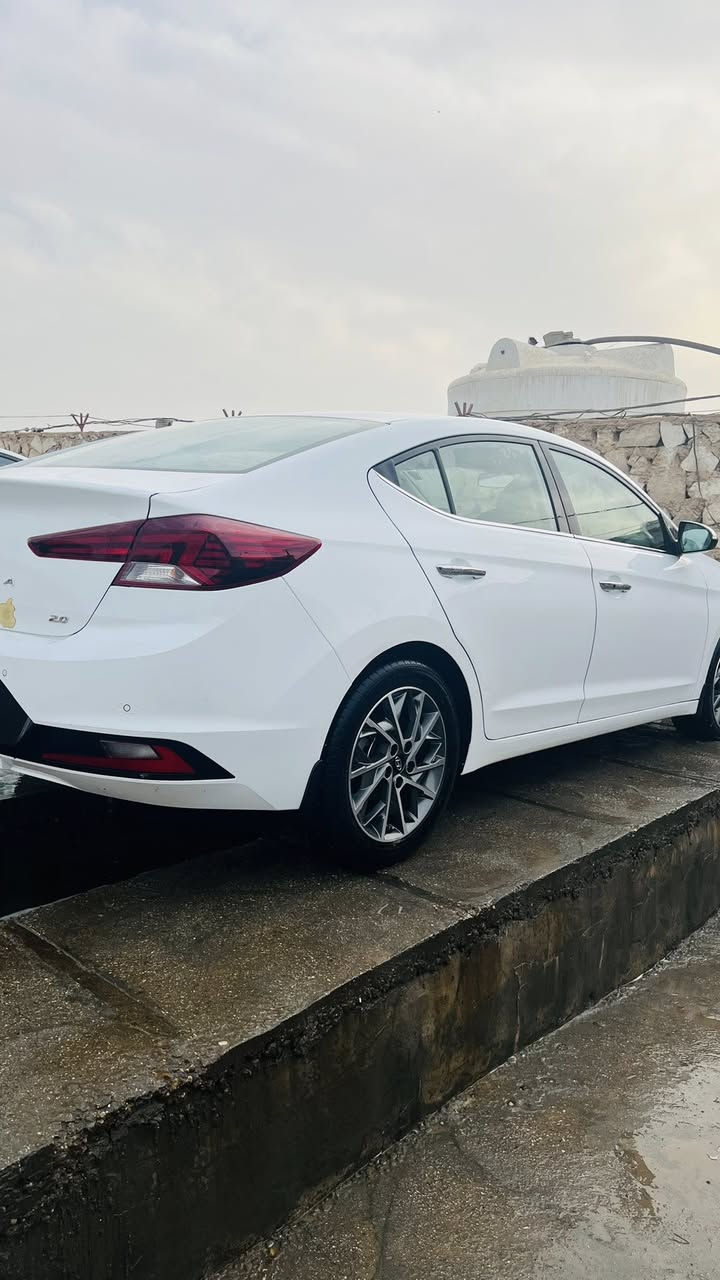 النترى 2020 فول مواصفات
باقي شهرين تصير حره
كير مكينه حدايه كفاله
ماشيه 115 الف
نظافه فول 
ماعدى بارد اربع اصابع جاملغ امامي وشخط بسيط بالجاملغ الخلفي
سعر خاص
مامتواجد عالفيس فقط اتصال***********
