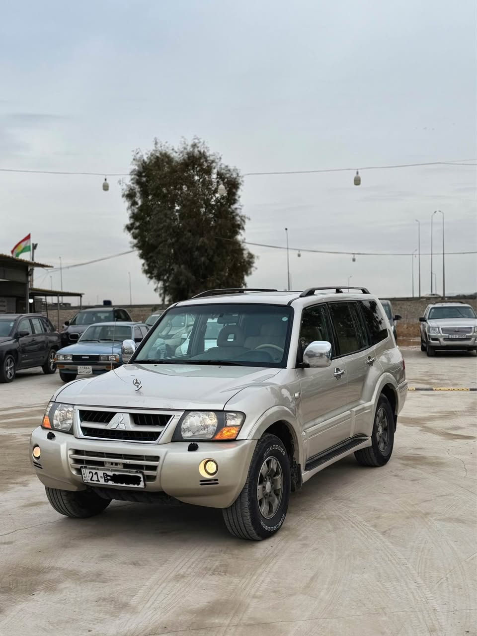 باجیڕۆ 
بۆ فرۆشتن 
مۆدێل2003
گێڕ ئۆتۆماتیک 
گێڕ مەکینە دەبڵ ئەکسل بەشەرت 
دوو پارچەی بۆیاخە بەبێ لێدران 
سەیارەیەکی زۆر تندو تۆلە یەک دینار مەسروفی تیا نیە ماڵی دۆستە ڕەقەم و سەنەوی تازەیە  
وەکالەت و پەنجەمۆر بەشەرت 
شوێن هەولێر 
سعر 86$مەجالێکی برایانە 
ژ.م ***********واتساپ ڤایبەر أربيل, العراق
