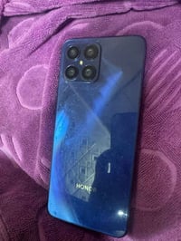 هونر X8 نظيف جدا مكفول كله شغال لا مفتوح ولا مبدل بي شي نهائيا بس فطر ...