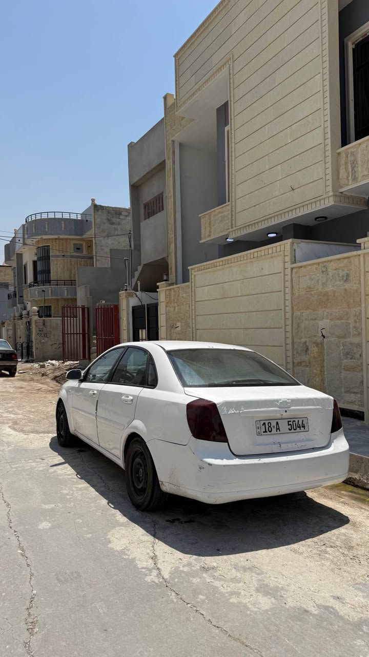 2005 
كير عادي تبريد شغال 
رقم بابل بأسمي تحويل بكل محافظات العراق 
*********** موصل, نينوى
