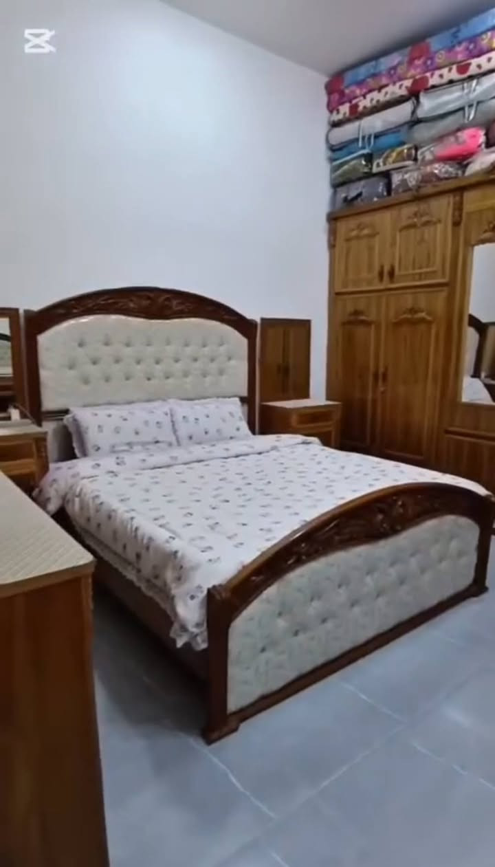 غرفه نوم تفصال صاج الاستعمال قليل 7قطع نظيفه كلش احله من الصوره بعد الشراي 
يخابرني وبي خير ويدلل ***********
