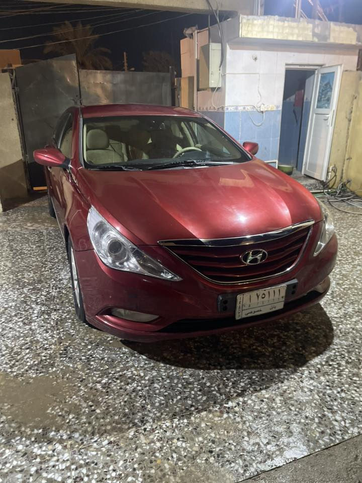 سلام عليكم سوناتا ٢٠١٣وارد امريكي سياره المكينه مبدله٢٠١٩والمكينه ماشيه ١٠.٠٠٠يعني جديده وسياره حادثه من امريكا باب وبلعراق بنيد مبدل والتكمه جارده والساره نظيفه مال بيت ماشيه١٧٠.٠٠٠ الف السياره رايده💸١٢٠ ورقه وبيه مجال للشراي مكاني حله حي العسكري تعال بيك خير وتدلل***********
