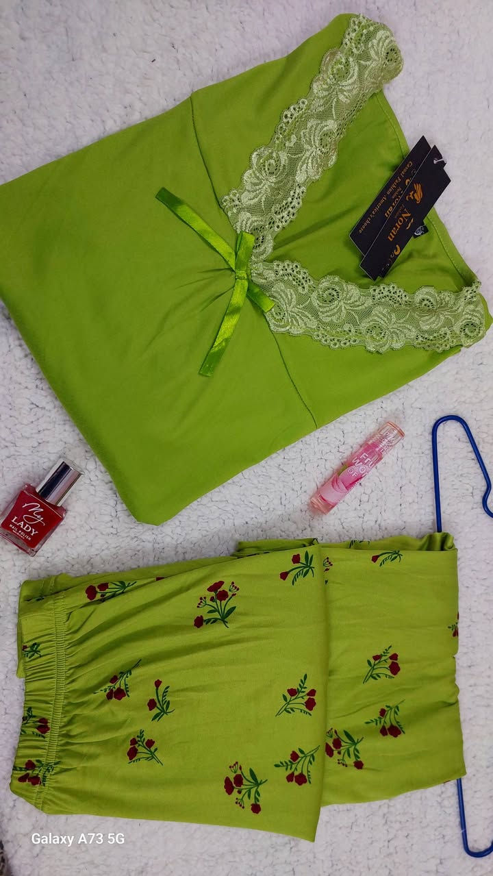 عرض خاص نص درزن ب ٣٩ يعني قطعه ب ٦ ونص فقط بدل ٧


**إذا كنت صاحب هذا الإعلان وتريد حذفه لأي سبب، رجاءا أرسل رسالة إلى الدعم الفني**