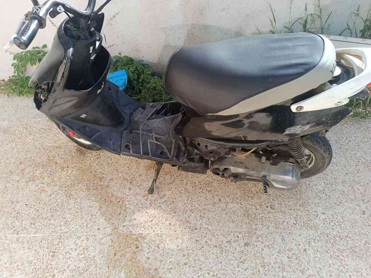 سلام عليكم ورحمة الله من رخصه الادمن ماطور تسع زروف للبيع السعر 200وبي مجال للطيبين


**إذا كنت صاحب هذا الإعلان وتريد حذفه لأي سبب، رجاءا أرسل رسالة إلى الدعم الفني**