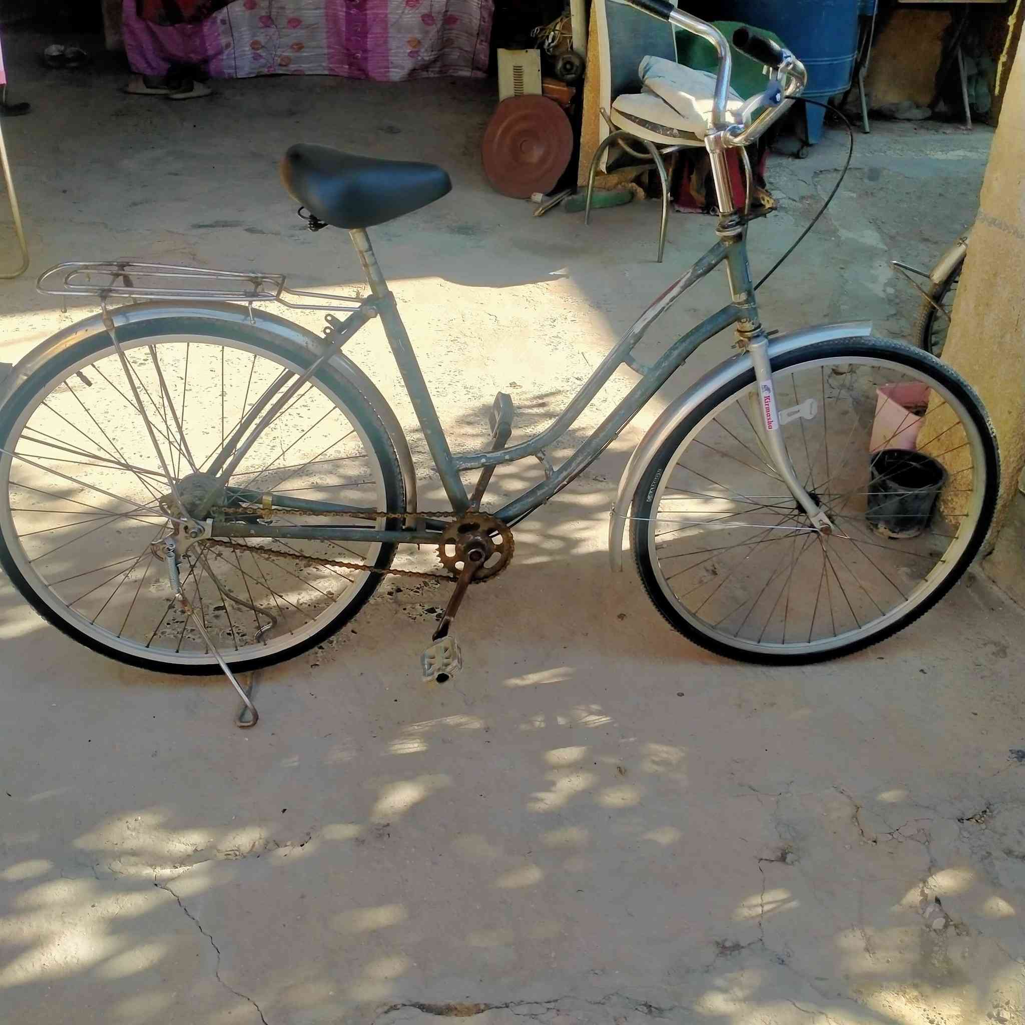 سلام عليكم باسكل البيع سعر 90وبي مجال بغداد حي الجهاد رقمي ***********
