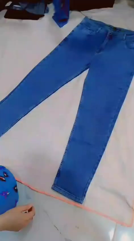 سلام عليكم عندي تصفيه محل ملابس شبابي ولادي صيفي  وشتوي هنه واحذيه 145قطعه اريدهن شلعه400  مكاني كوت عندي توصيل توصيل عل مشتري


**إذا كنت صاحب هذا الإعلان وتريد حذفه لأي سبب، رجاءا أرسل رسالة إلى الدعم الفني**