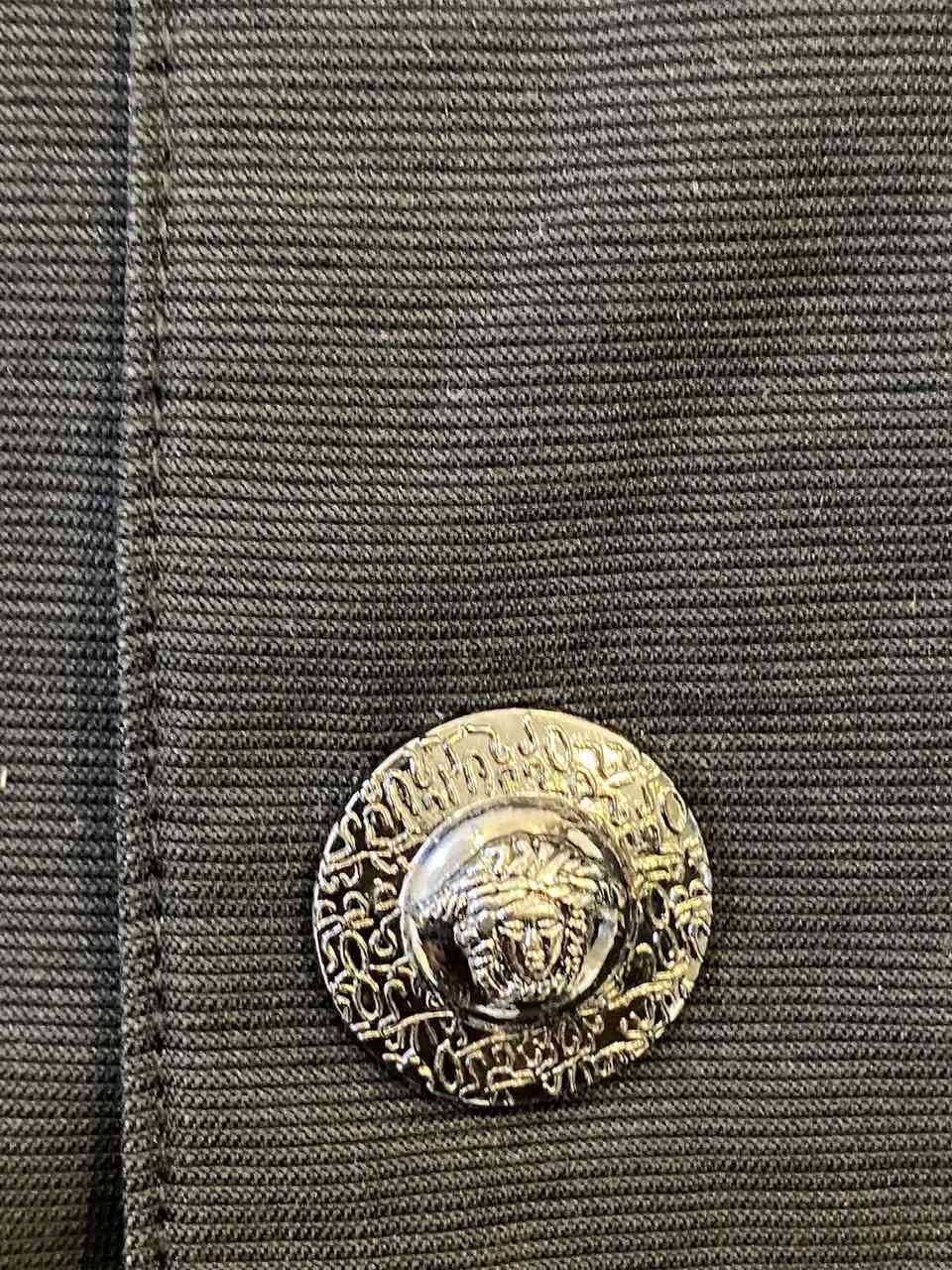 VERSACE
ITALY
قياس -ميديم

توصيل كل محافظات


**إذا كنت صاحب هذا الإعلان وتريد حذفه لأي سبب، رجاءا أرسل رسالة إلى الدعم الفني**