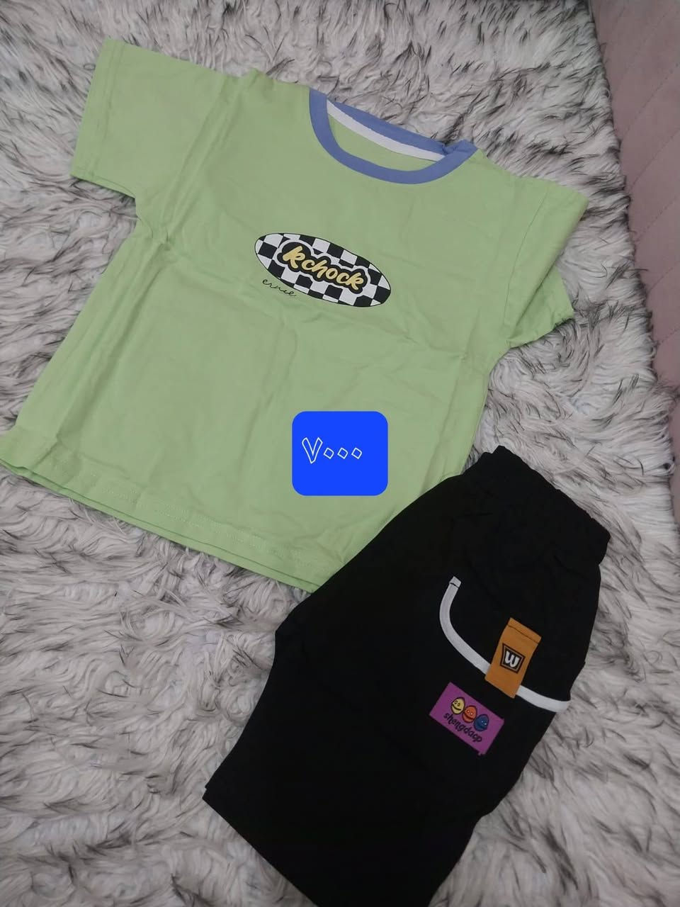 تراكسود مشكل ولادي
يلبس من سنه الئ ٤ او ٥ سنه
الأسعار مذكوره
توصيل داخل بسمايه الف
بقيه المحافضات ٥ الاف


**إذا كنت صاحب هذا الإعلان وتريد حذفه لأي سبب، رجاءا أرسل رسالة إلى الدعم الفني**