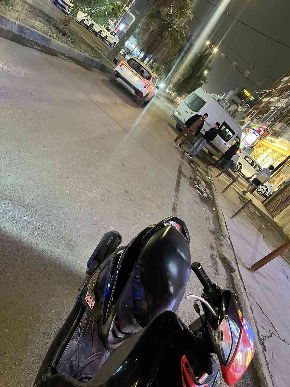 السلام عليكم سكنس نثيه للبيع درجه كامله منقصه شي محرك ناعم شلعه معدل مكان البياع الاستفسار ***********
