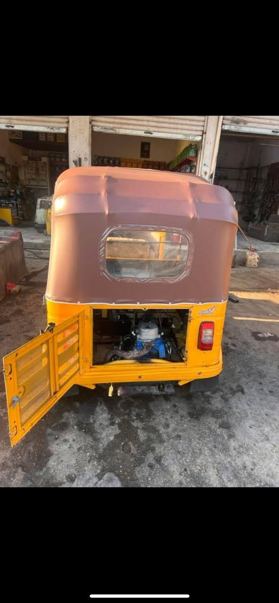 تكتك البيع مديل 20العنوان بغداد البلديات شارع الكهرباء المعسكر سته ونص وبيه مجال***********
