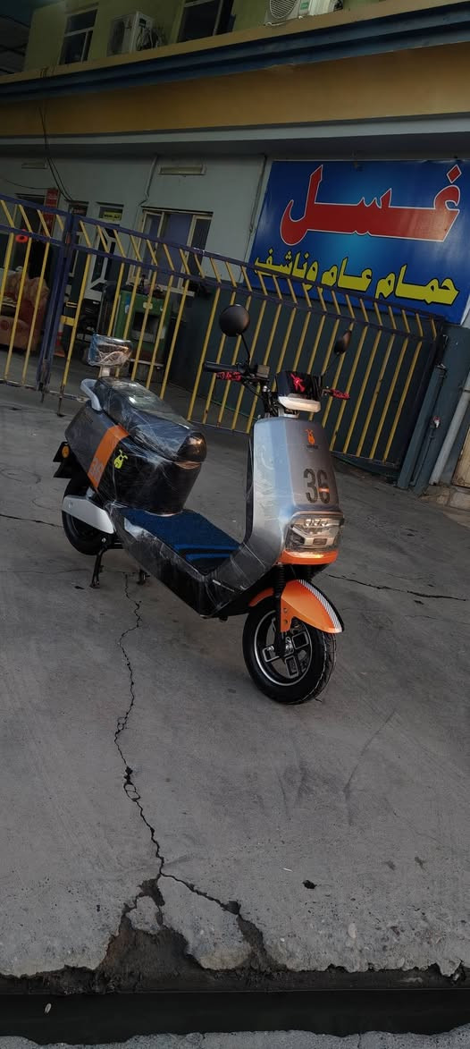 السلام عليكم
ماطور شحن /اوباما 36 
موديل 2024
نضيف حيل..4 نمر.. سرعته 65
زوج تايرات جديد 
ما بي اي خلل بس الدكمه التحكم ما اللايت دخل عليها مي
والباقي كله شغال شرط 
السعر 550 وبي مجال 
رقم الهاتف 
***********
