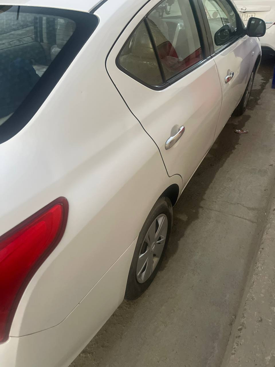 نيسان سني هندي موديل 2019ام البليته زركة رقم بغداد الدولي سنوية ل29 رقمها حلو ومميز 
مكفولة من الصبغ والتبديل فقط بارد بسيط بصندوك 

ماشية 126 حقيقي

 صدر جديد باتري جديد زوج تايرات جدد 

السعر 109  وبيها مجال

 العنوان بغداد

***********
