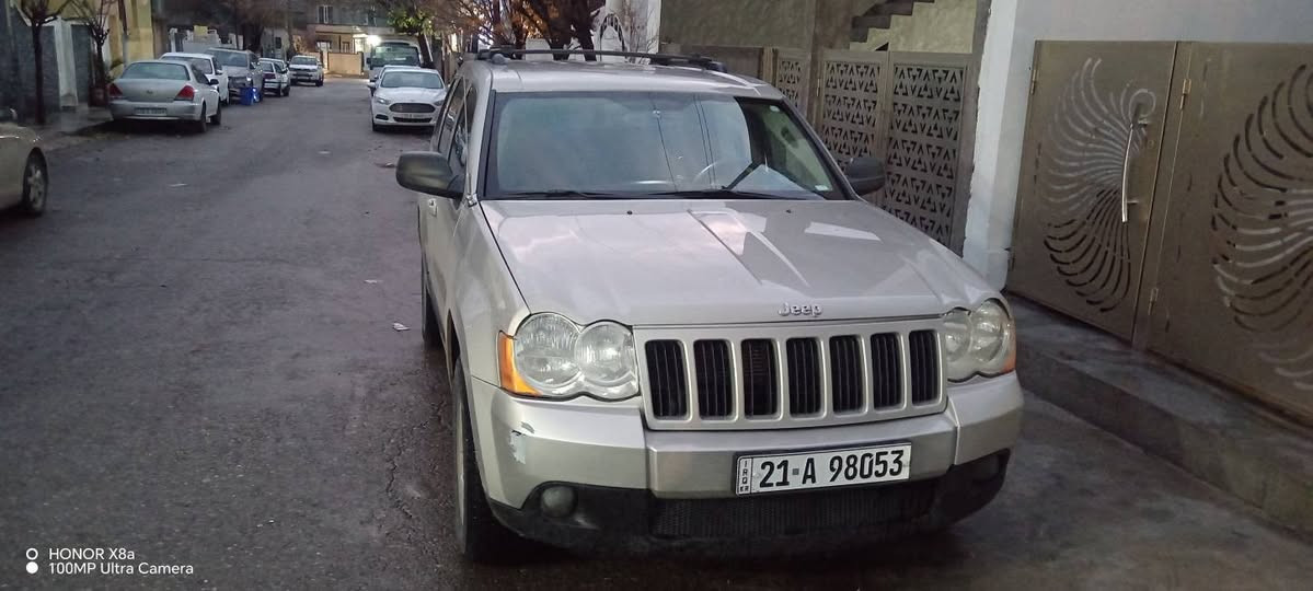 جیب  2009 سە نە وی تازە یە بە ناوی خۆمە وە یە پە لە یە ک بۆیاغی جە مە لە غی پێشە وە ی هە یە هە موگیانی بە شە رت***********
