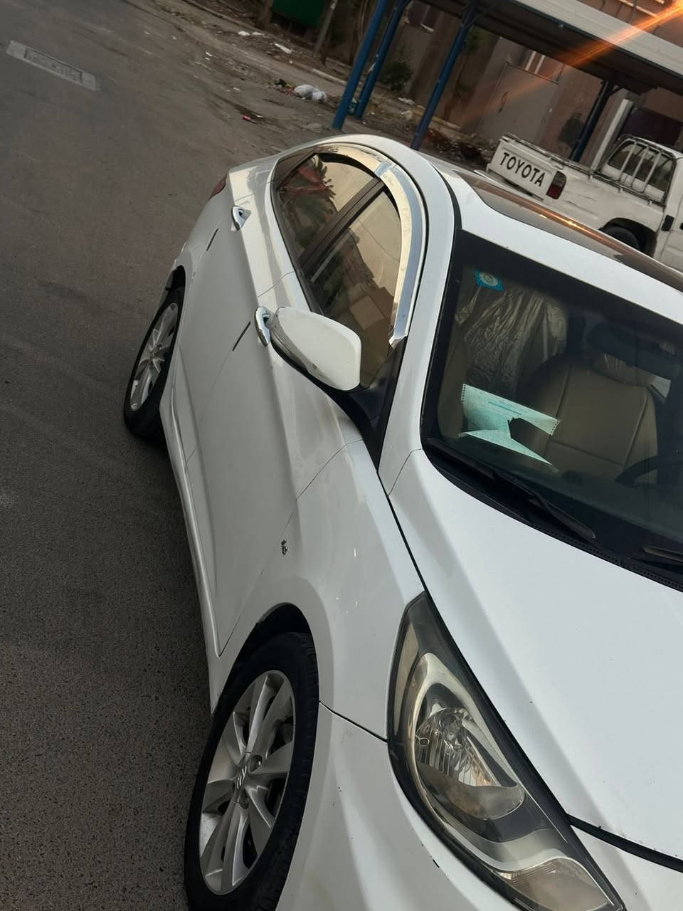 السلام عليكم اكسنت موديل2013
فول مواصفات للبيع 
محرك 1600 دوش خليجي مكفوله 
تايرات جديده كهرباءيات مسجل بلازمه 
دوشمه كامله ادامه عامه 
محرك مكفول 
السياره بأسم الاهل تحويل ثاني يوم 
استخدام شخصي 
السعر : 104
العنوان : بغداد 
للتواصل : *********** 
متواجد خط واتساب فقط 
الموشراي لايتصل
