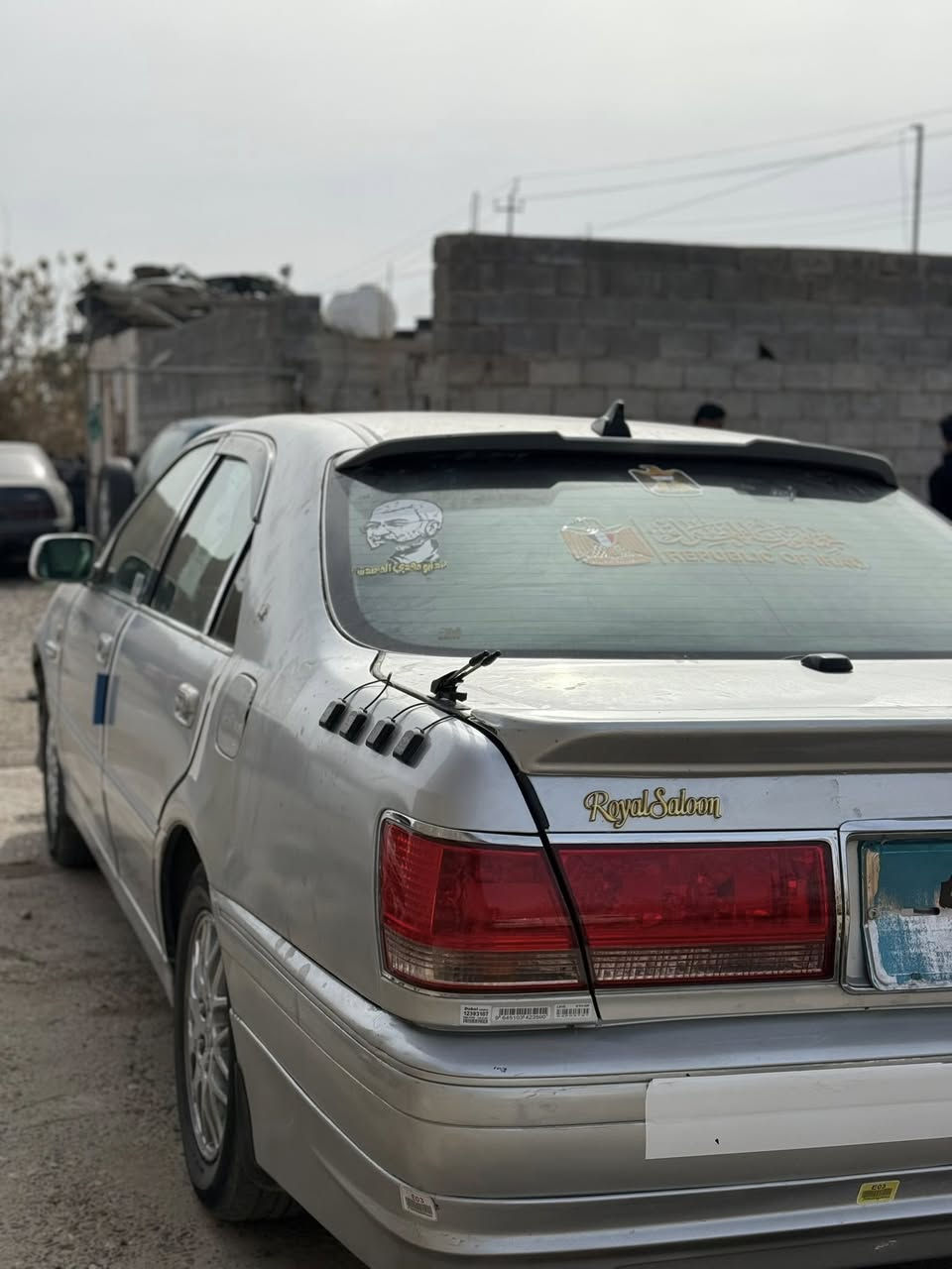 السلام عليكم
للبيع ملكه كصه وحده ( قماره فقط ) داخل اسود محرك صغير المرغوب كرستال امامي خلفي  محرك كير صدر تايرات كله فولل الفول مابيه نقص سعر 33 بيه مجال *********** بيع مستعجل
