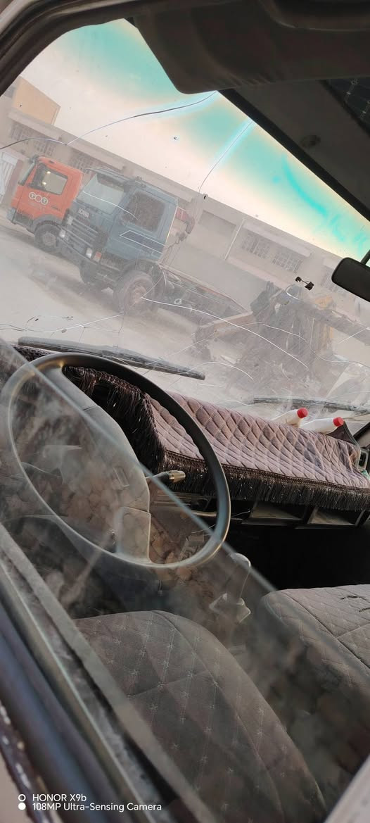 السلام عليكم 
كنتر للبيع موديل 92 رقم بغداد تحويل ثاني يوم سيارة جاهزة للشغل كرين 3 سلايت مكاني المسيب 
***********
***********
