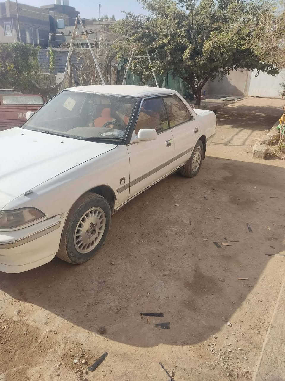 سلام عليكم
سياره مارك عضم مديل 91 سياره مرتبه مثل ما جاي تشوف بلصور 
السياره جاهزه مكينه وكير خير من الله مكفوله من الكصه ونقل جثه ولظربه القويه هزه جديده السنويه جديده تخلص ال 2030 مكان السياره نجف السعر 46 وبيه مجال ما متوجد علفيس الرقم بي
 وتساب ***********
