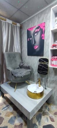 للبيع 07511783542