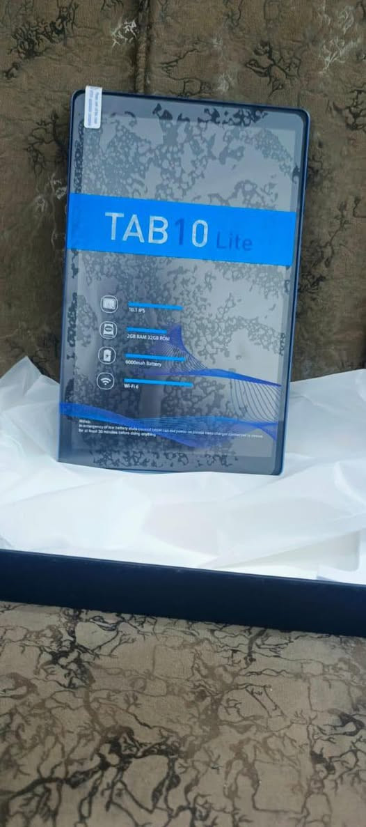 ايباد Tab 10 lite 
للبيع جديد لووك غير مستخدم 
نوعيته pritom
ذاكره 64وعشوائيه 4
مع شاحنه وكيبل Tip c
السعر 110مع التوصيل


**إذا كنت صاحب هذا الإعلان وتريد حذفه لأي سبب، رجاءا أرسل رسالة إلى الدعم الفني**