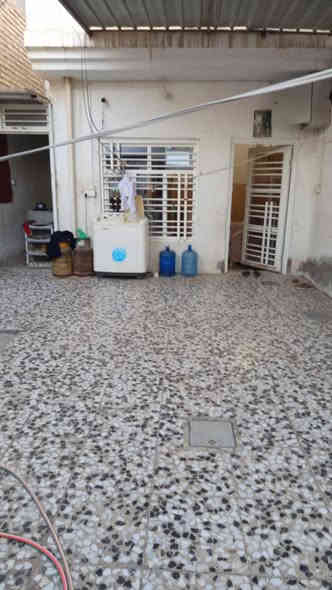 السلام عليكم بيت للبيع طابو صرف جهه شارع 80 قرب 

القريه مول المساحه 100متر 

قريب جدا على الشارع العام 

السعر 130او بي مجال 
الاتصال على الرقم 

***********
