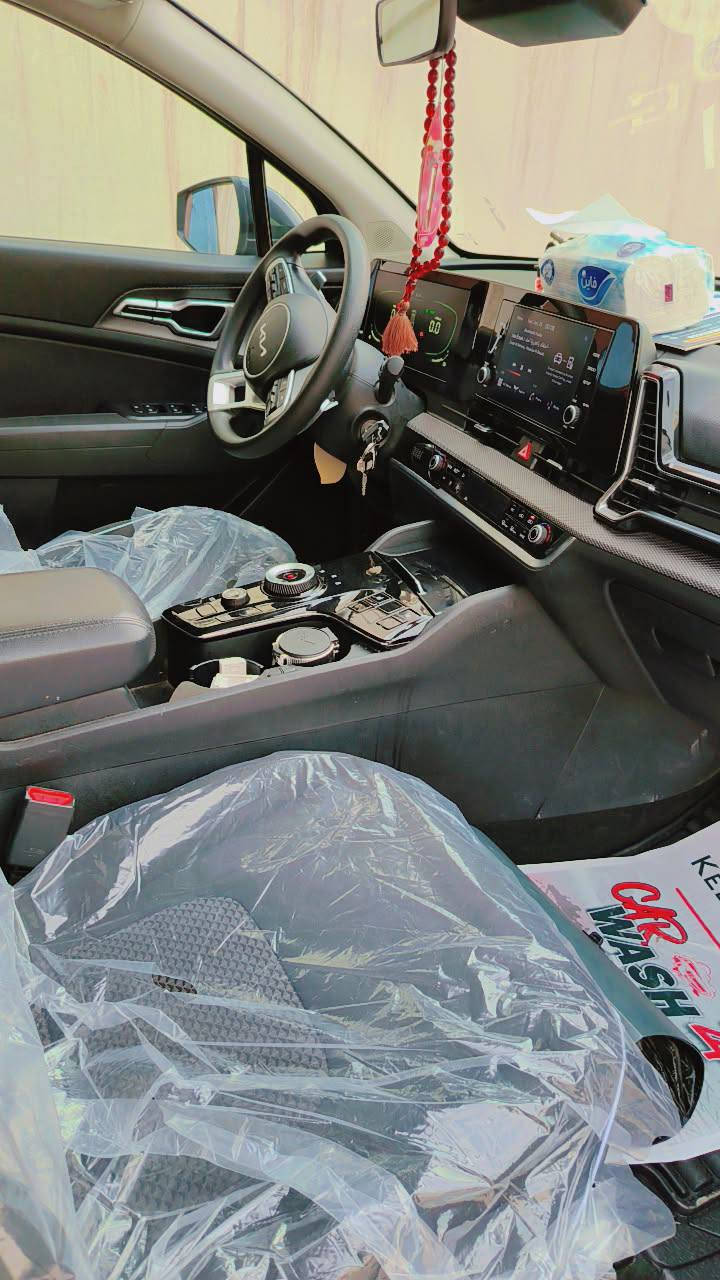 كيا سبورتج هايبرد موديل 2023
وارد امريكي
رقم بغداد 
مداور ثاني يوم
جاملغين سرقة بدون حادث
البنيد صبغ
راديترات كفالة بدون ايرباك
بدون اي داخل 
ـ 
المواصفات 
1-- شاشة كبير
2_كير موس
3_ كاميرات خلفية دوارة
4_رادارات جانبية وأمامية
5_ لايتات LED
6_ هيترات بل كشنات
7 _ويل كب
8_تبريد بيانو وقطعتين
9_ تحكمات ستيرن- 
10_ انظمة قيادة
11_ فور ويل 4×4 12_حساسات خلفية وأمامية 13_ اوتو هولد 
14 _شحن وايرليس-
15_تحديد مسار
16_سياقة ذاتية
17_توقف ذاتي
18_ شفتات ستيرن
الممشى:44
‼️ السعر 192وبيها مجال 
للتواصل:للاتصال(((***********))) 
***********واتساب
