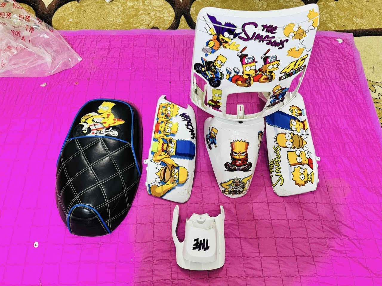 كفرات مسطره وكشن ٤
مكفولات من الكسر وكلشي 

توصيل موجود 

للاستفسار 

***********
