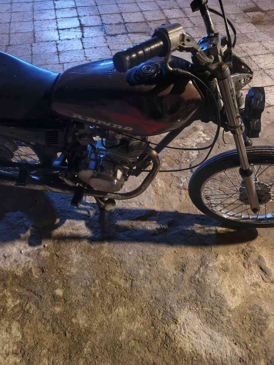 دراجه نامه البيع سعر 400 وبه مجال
هاذ رقم ما متواجد فيس ***********
