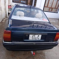 اوبل اوميكا لبيع حادث موديل 91 لون ازرك نيلي رقم كركوك شرط تحويل كابون...