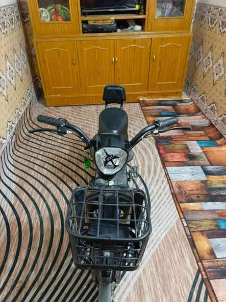 السلام عليكم
بيسكل شحن نضافة شوفة عينك جديد بي ضعف ب بطاريات السعر150وبي مجال حك الجيه عنوان كربلاء  رقم ***********
