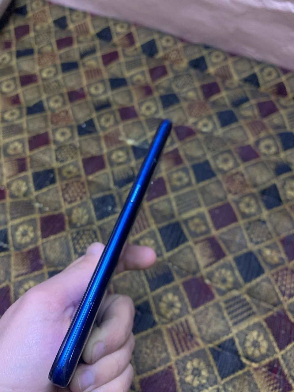 السلام عليكم للبيع جهاز oppo a9 السعر ٥٧ قفل 
رام ٨ ذاكره ١٢٨ بطاريه ٥٠٠٠ شحن تايبسي يشغل ببجي ٦٠ فريم الجهاز كله شغال اي عيب مابي 
(ضمان يوم كامل)


**إذا كنت صاحب هذا الإعلان وتريد حذفه لأي سبب، رجاءا أرسل رسالة إلى الدعم الفني**