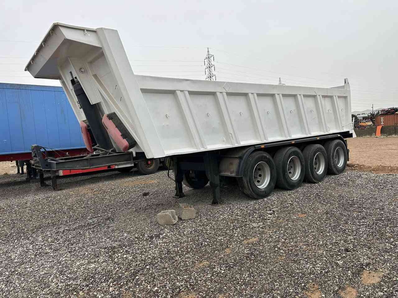 عربانه اوزمن للبيع مكفول 24 متر العنوان اربيل دناكير 16 

***********      ***********       ***********
