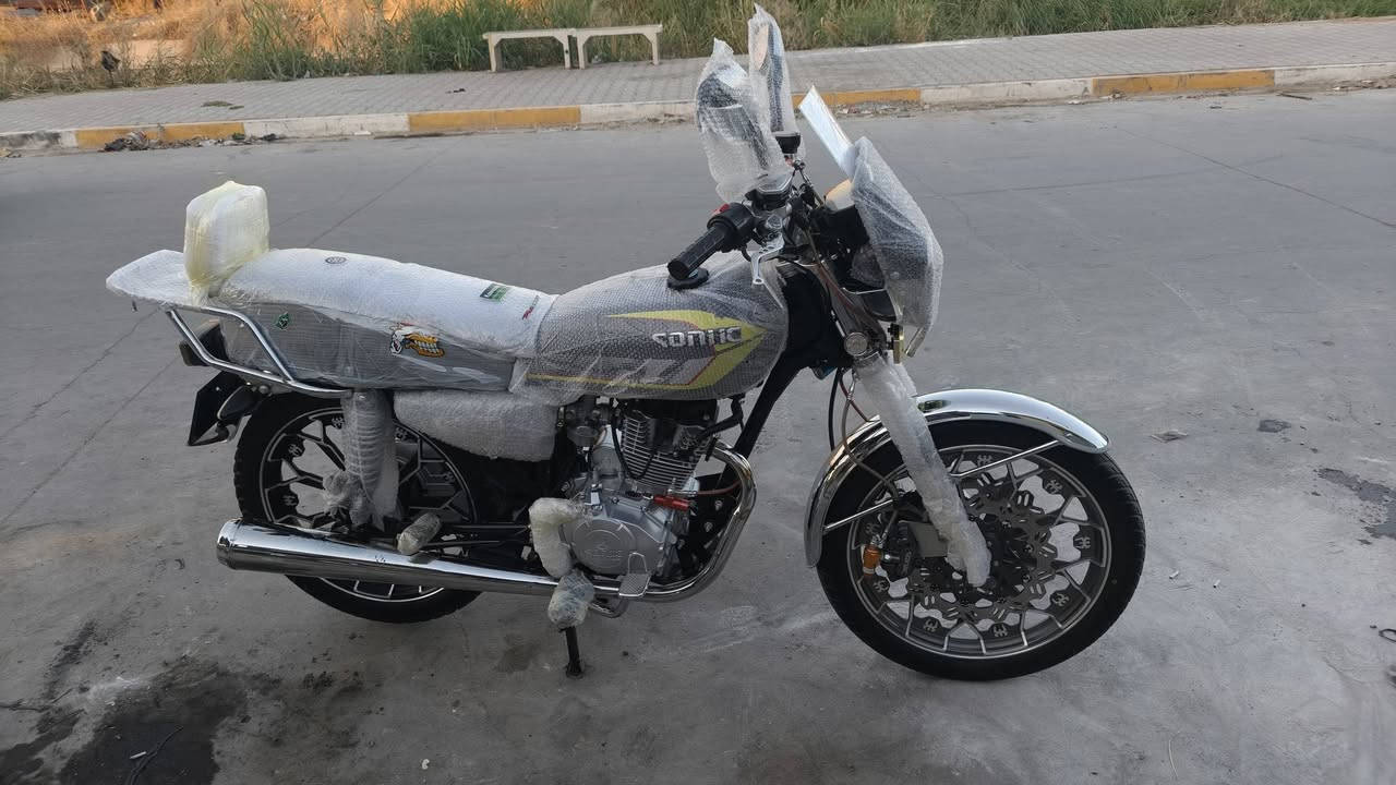 سلام عليكم
للبيع سونك موديل 25 (لون سمنتي) 
كهربائيات كلها شغاله الماطور كله شرط
السعر 825 بي مجال  مكاني الحويجة داخل 
(شباب عل تعاليق ماجاوب ولا خاص) 
خابرني وبيك خير وتدلل ***********
