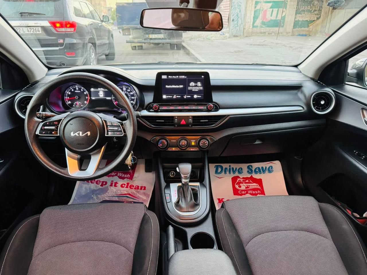 السلام عليكم شباب فورتي 2024
ماشيه30ميل وقابله للزياده سياره جديده حادثه البمريكه الحوض الخلفي وقبق جنطه مصبوغ وجاملغ خلف سائق مصبوغ +باب خلفي خلف سائق مبدل الباقي كفاله عامه بجم كبس مواصفات الفورتي معروفه تثبيت كروز سرعه + تحديد مسار  شاشه جبيره تدعم الكاربلي  السعر 150وبيه مجال بسيط  عنوان بغداد الشعب ***********
مكلف بل النشر
