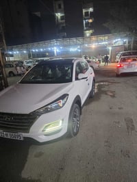 توسان موديل 2019 فول موصفات رقم بغداد بسمي ماشيه 48  مكفوله كفاله عامه...