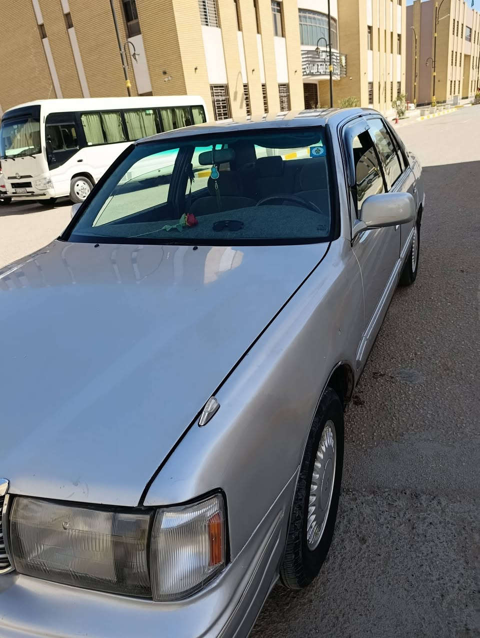 ابيع او راوس بملكه شاهين مكصوصه عادي/راس ثور تكم رقم نكليزي وبسمي انبار/باوع الصور والمقطع ياله تجي//سعره 75//***********
