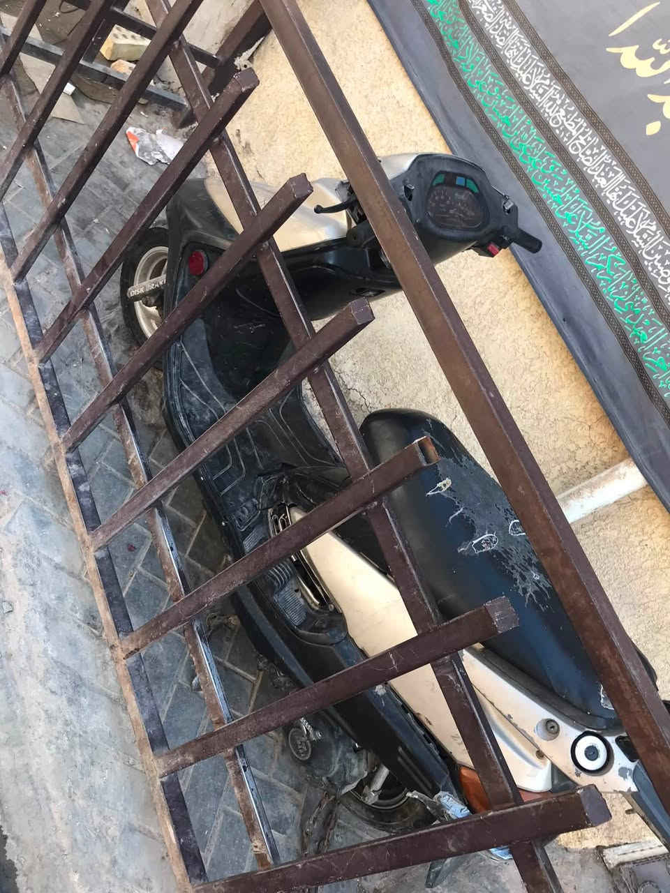 السلام عليكم دراجه فضائيه شغاله خير من الله للبيع ب٣٥٠ او مراوي بدراجه اكبر المكان جميله بغداد ***********
