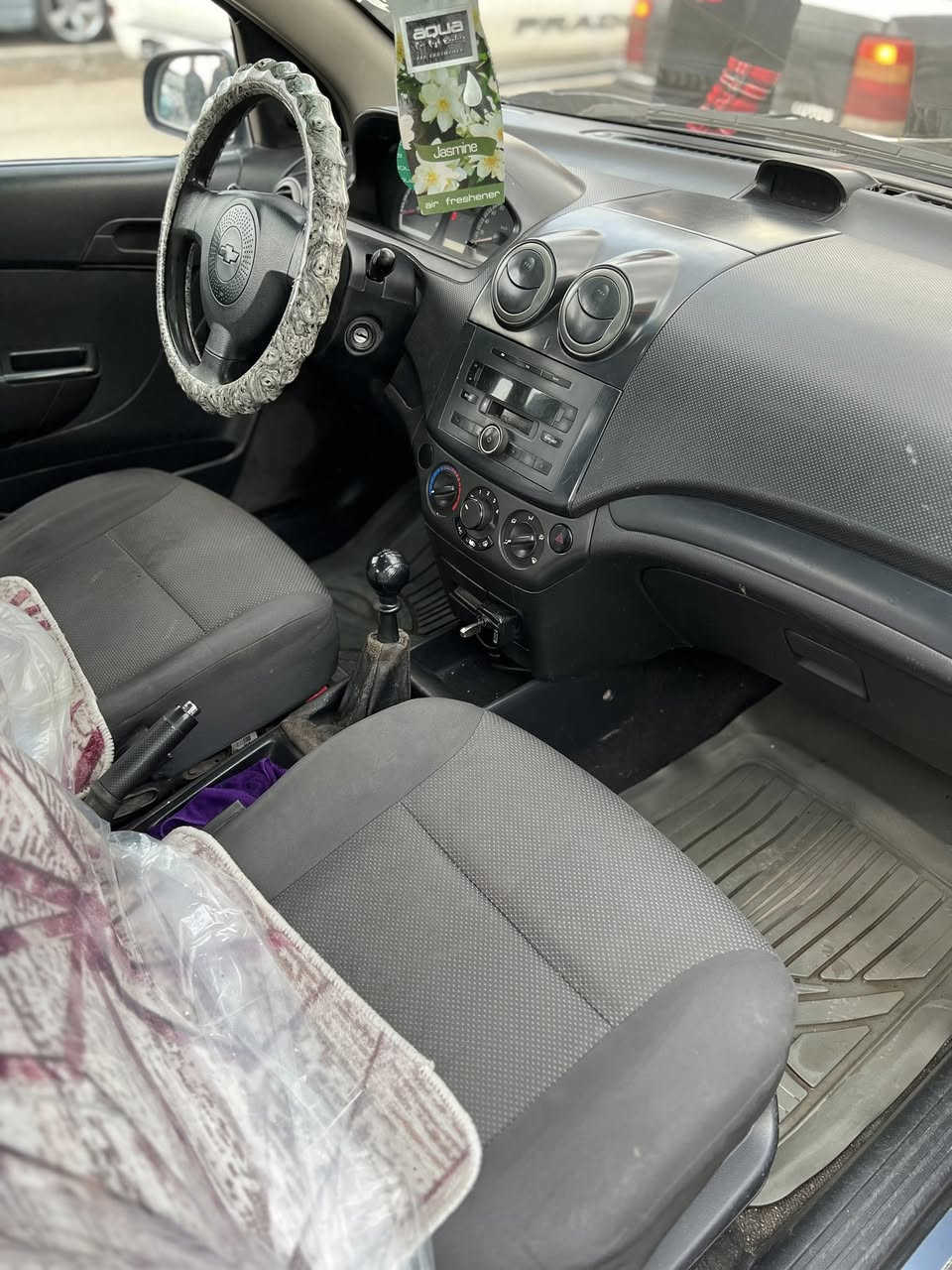 اڤيو موديل2007بوند صبغ فقط رقم دهوك 60شويه مجال 
***********
